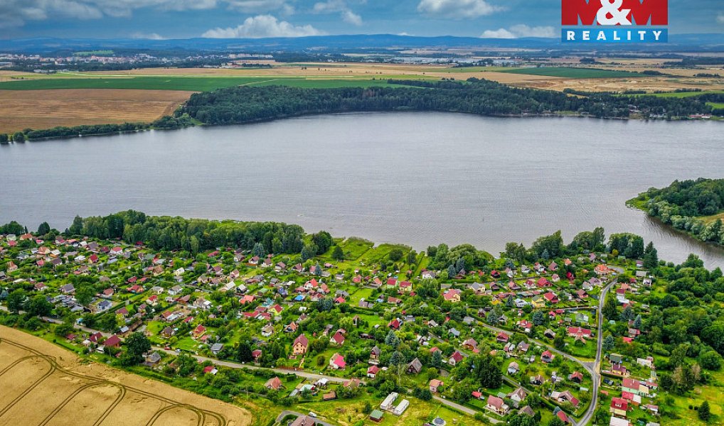 Prodej stavebního pozemku 587 m², Lipová – náhled fotky 3