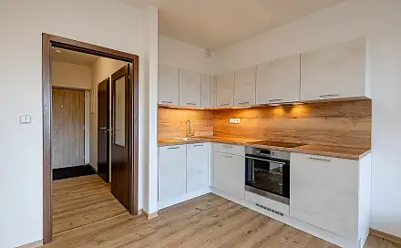 Pronájem bytu 1+kk 32 m², Uherské Hradiště - Mařatice