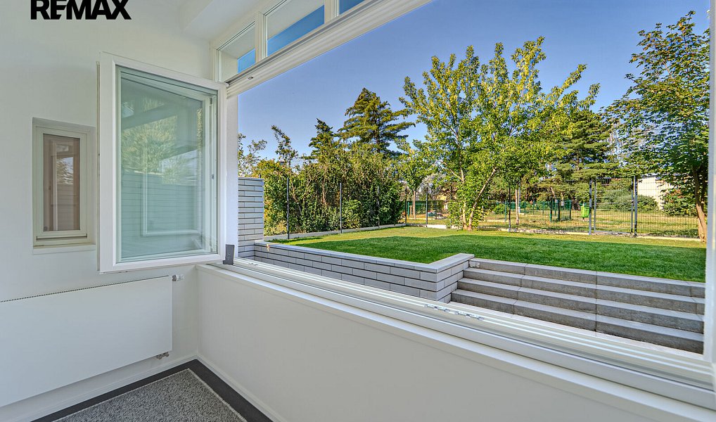 Prodej bytu 2+1 76 m², Slaný – náhled fotky 2