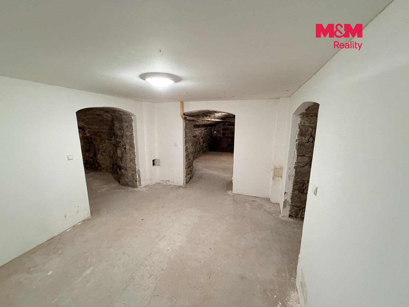 Pronájem obchodních prostor 81 m² – fotografie 4
