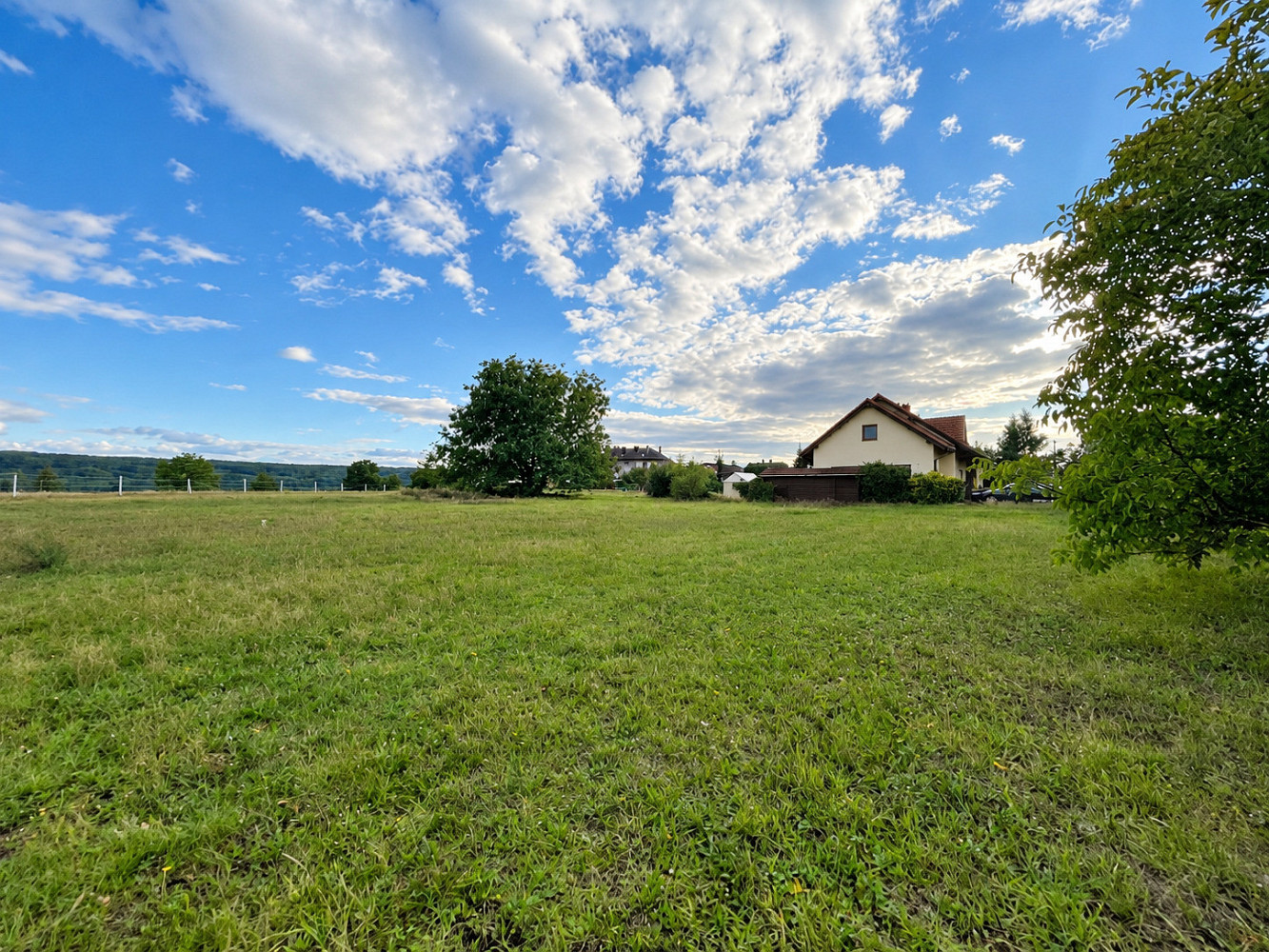 Prodej stavebního pozemku 1 162 m² – fotografie 3