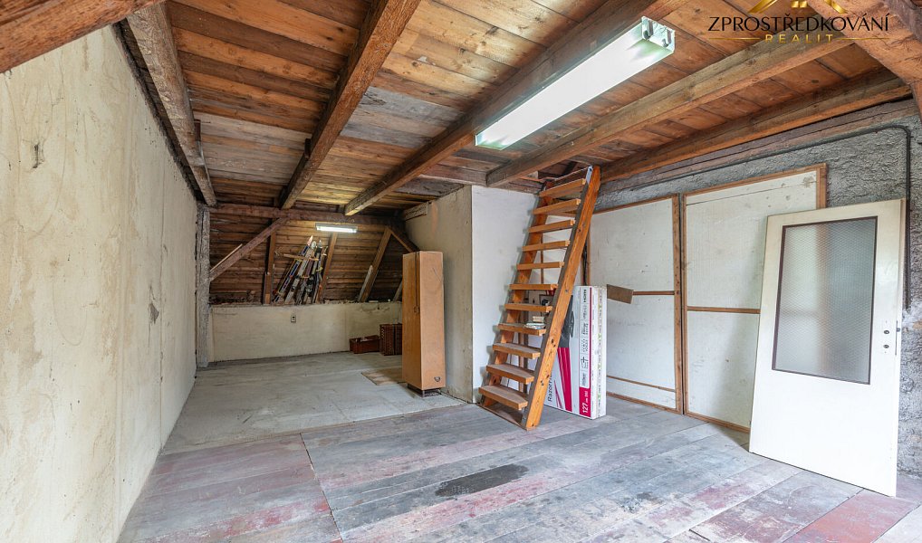 Prodej domu 380 m² s pozemkem 615 m², Kraslice – náhled fotky 25