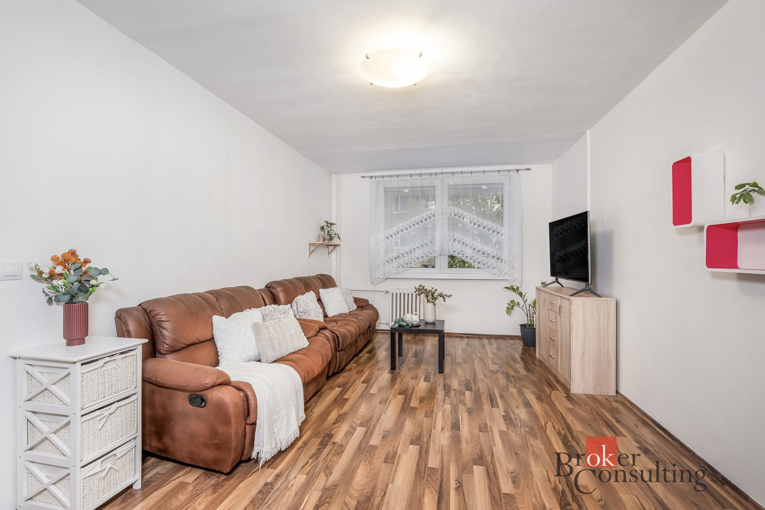 Prodej bytu 2+kk 43 m² – fotografie 3