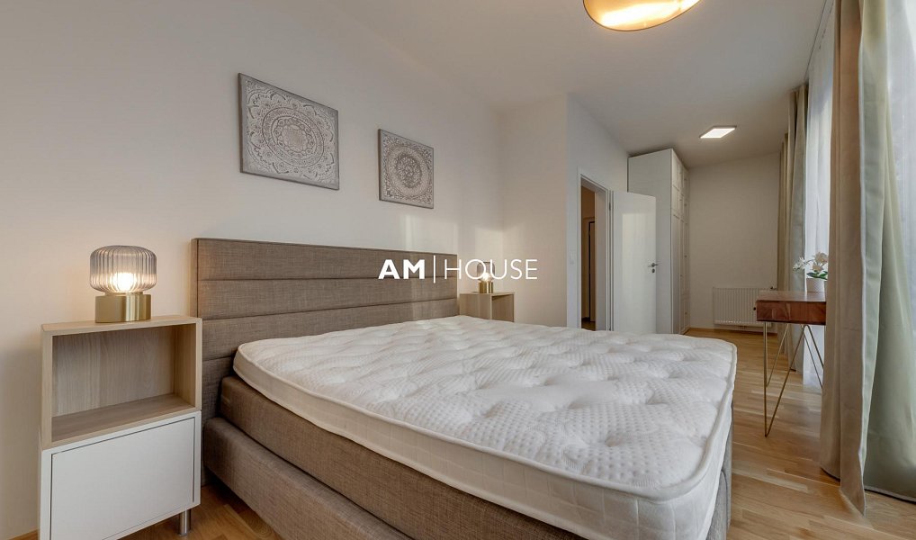 Pronájem bytu 2+kk 55 m², Praha – náhled fotky 7