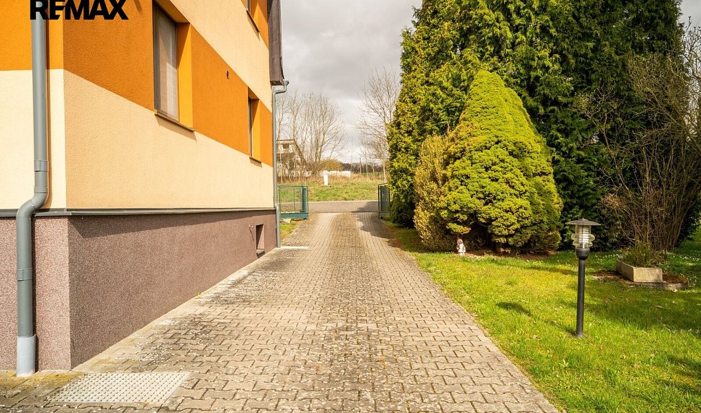 Prodej domu 177 m² s pozemkem 5 895 m², Hrubá Skála – náhled fotky 34