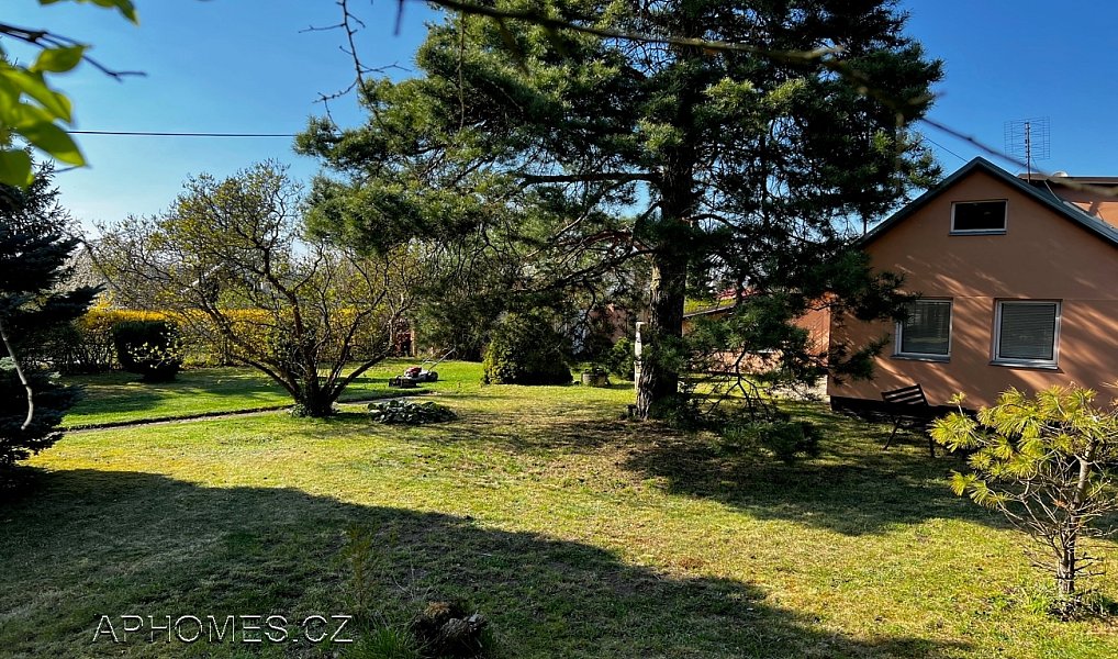 Pronájem chaty/chalupy 80 m² s pozemkem 1 152 m², Dolní Břežany – náhled fotky 2