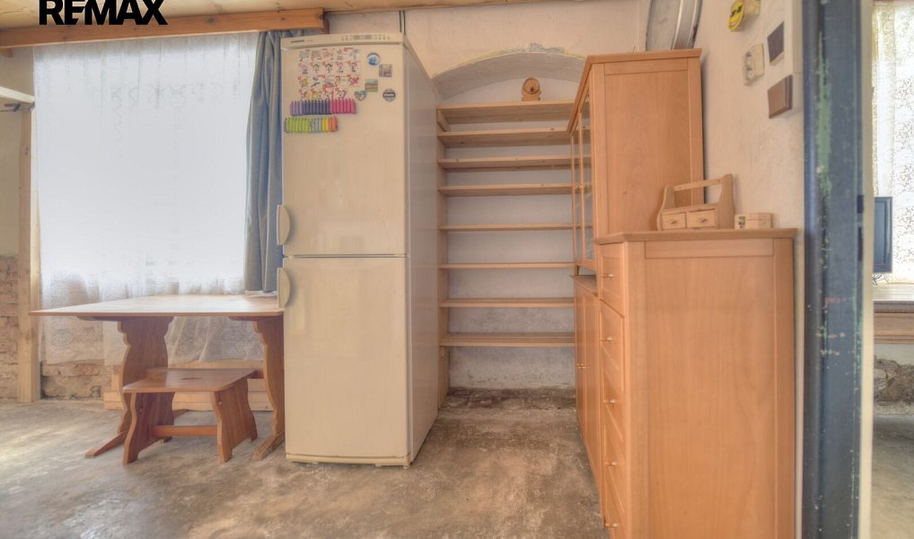 Prodej domu 325 m² s pozemkem 913 m², Zvěstov – náhled fotky 24