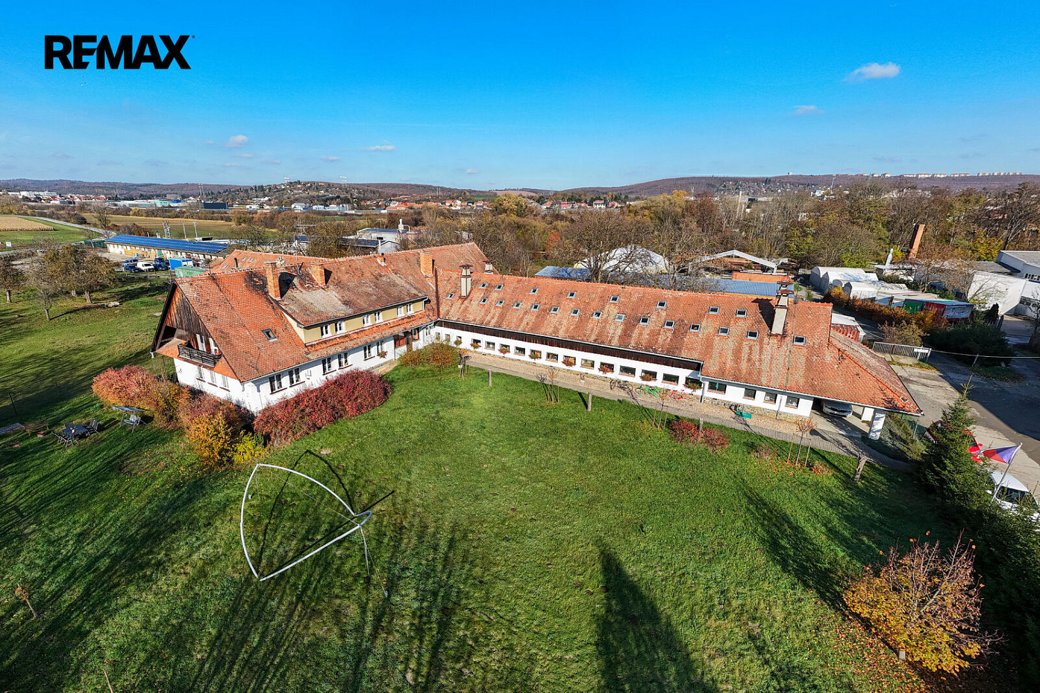 Pronájem výrobních prostor 242 m² – fotografie 5