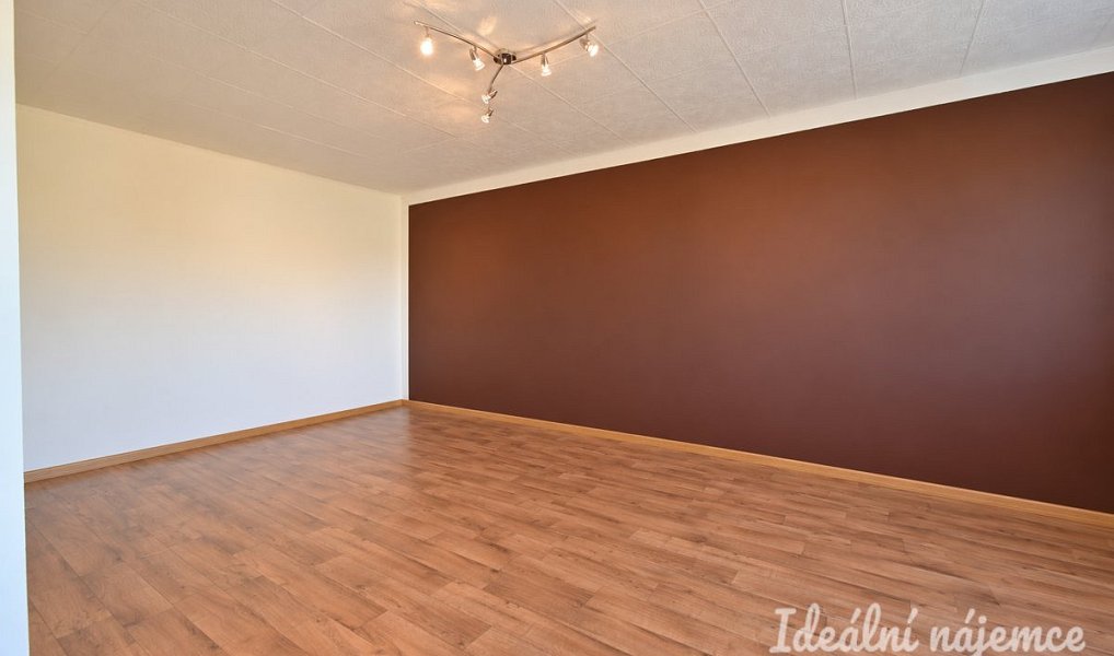 Pronájem bytu 3+1 80 m², Rosice – náhled fotky 5