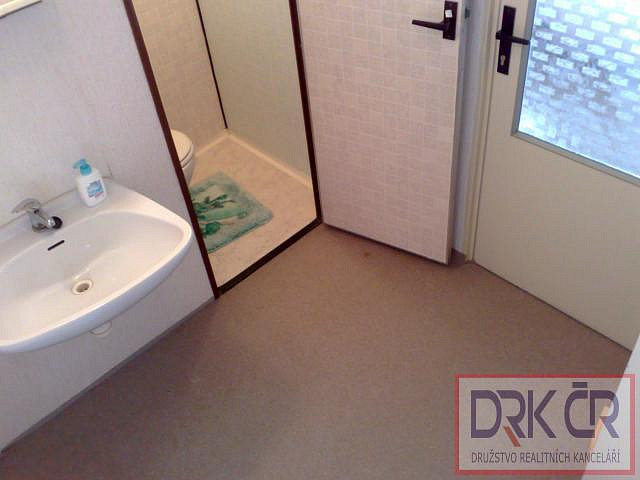 Pronájem pokoje 25 m² – fotografie 4