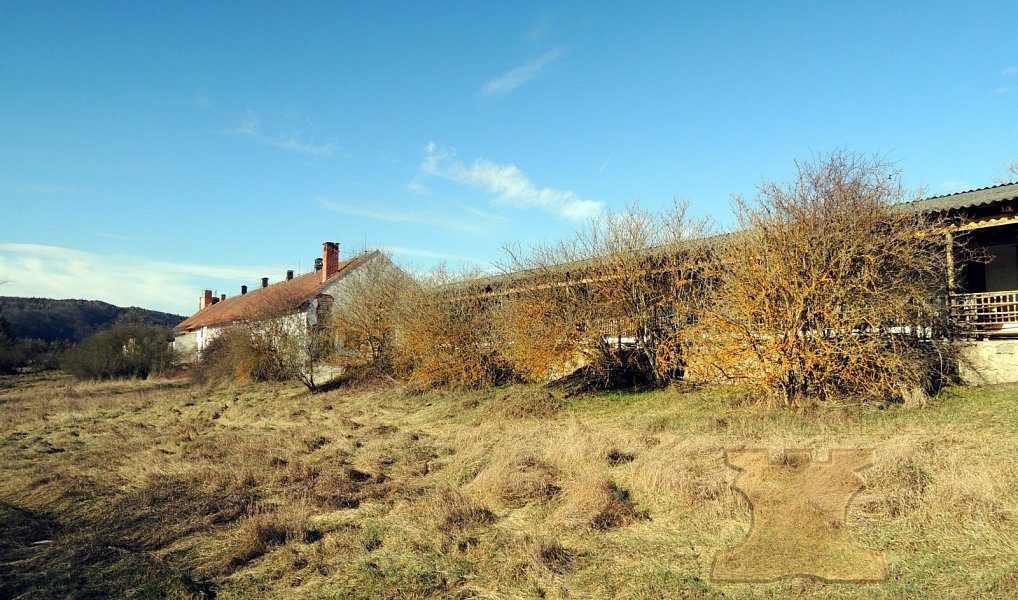 Prodej výrobních prostor 7 000 m², Dublovice – náhled fotky 23