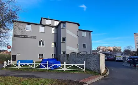 Prodej nájemního domu, činžáku 556 m², Okružní, Karlovy Vary - Stará Role