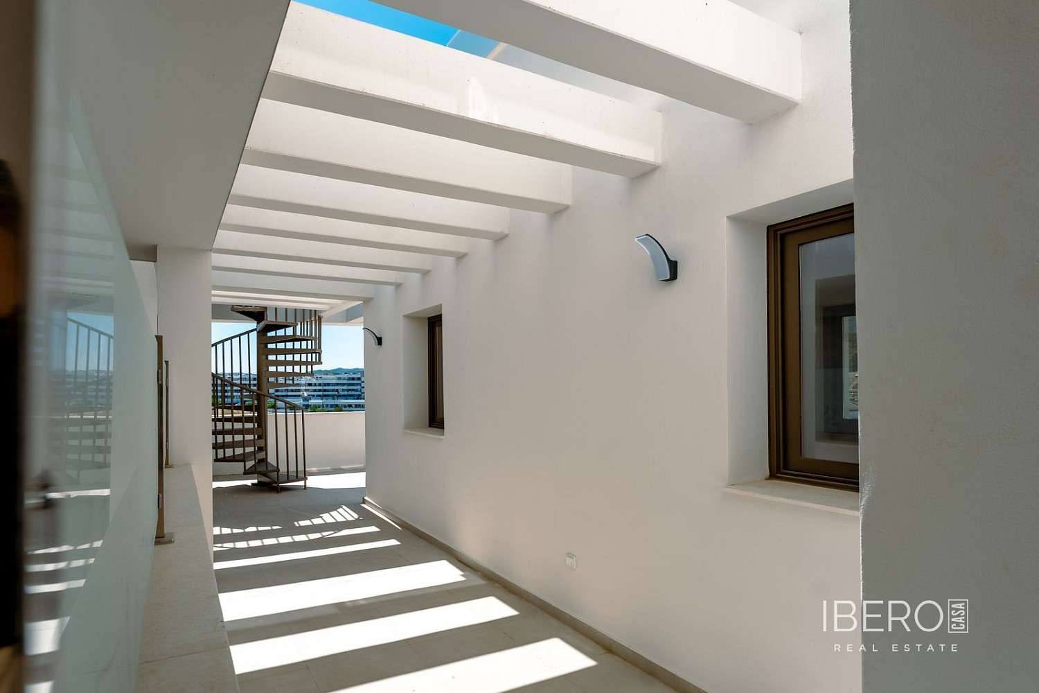 Piso 3+kk – Estepona, Barriada Islas Canarias - Vista 3