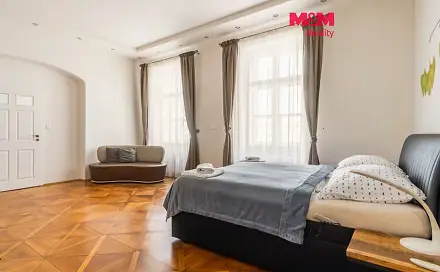 Pronájem bytu 2+kk 80 m²