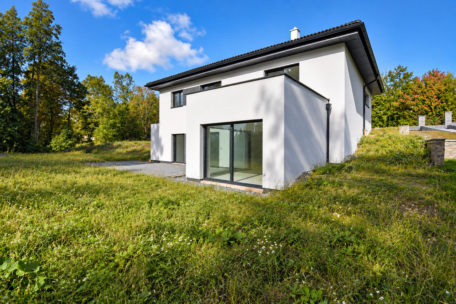 Prodej domu 293 m² s pozemkem 1 631 m² – fotografie 2