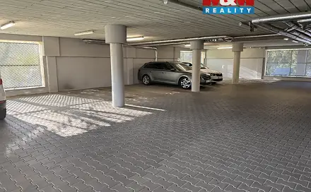 Prodej garážové stání, 10 m2, Zlín, ul. Dřevnická, Dřevnická, Zlín - Příluky