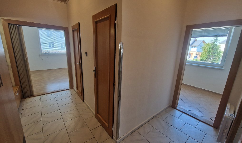 Prodej bytu 3+1 66 m², Otice – náhled fotky 12