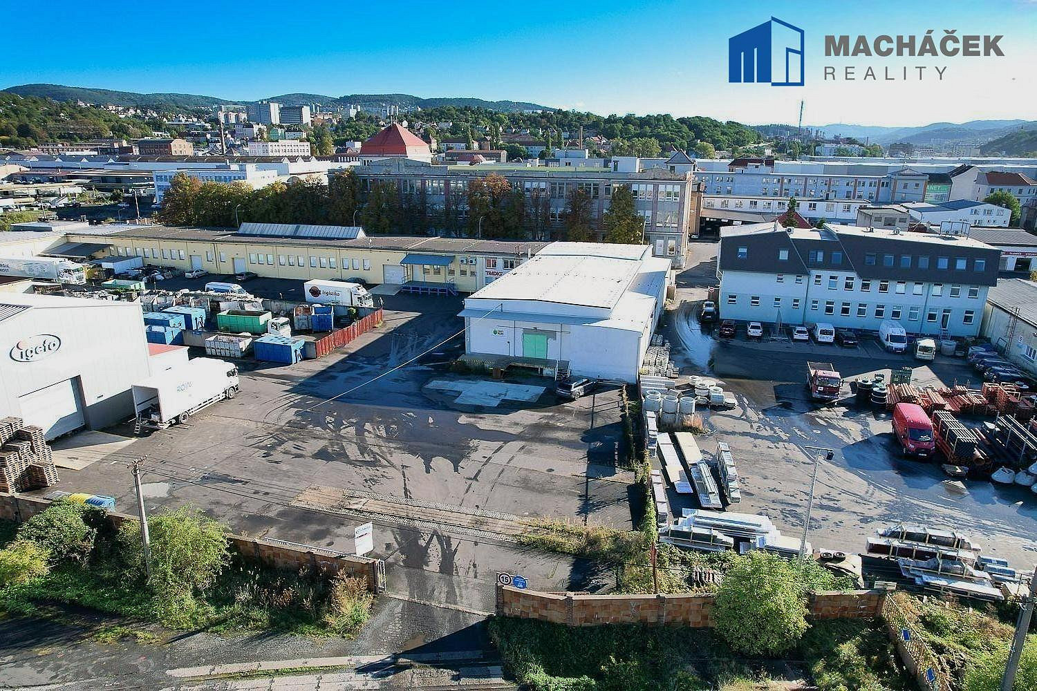 Prodej skladovacích prostor 892 m² – fotografie 2