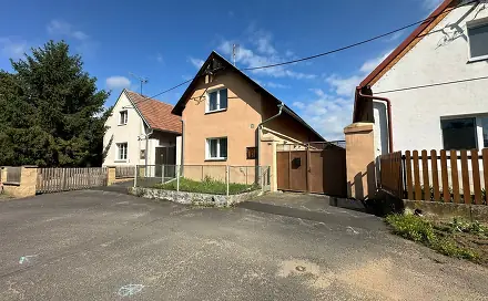 Prodej domu 90 m² s pozemkem 1 112 m², Chodouny - Lounky, okres Litoměřice