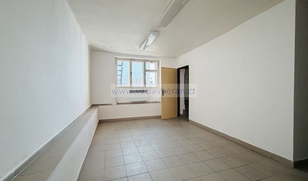 Prodej domu 182 m² s pozemkem 140 m², Lanškroun – náhled fotky 9