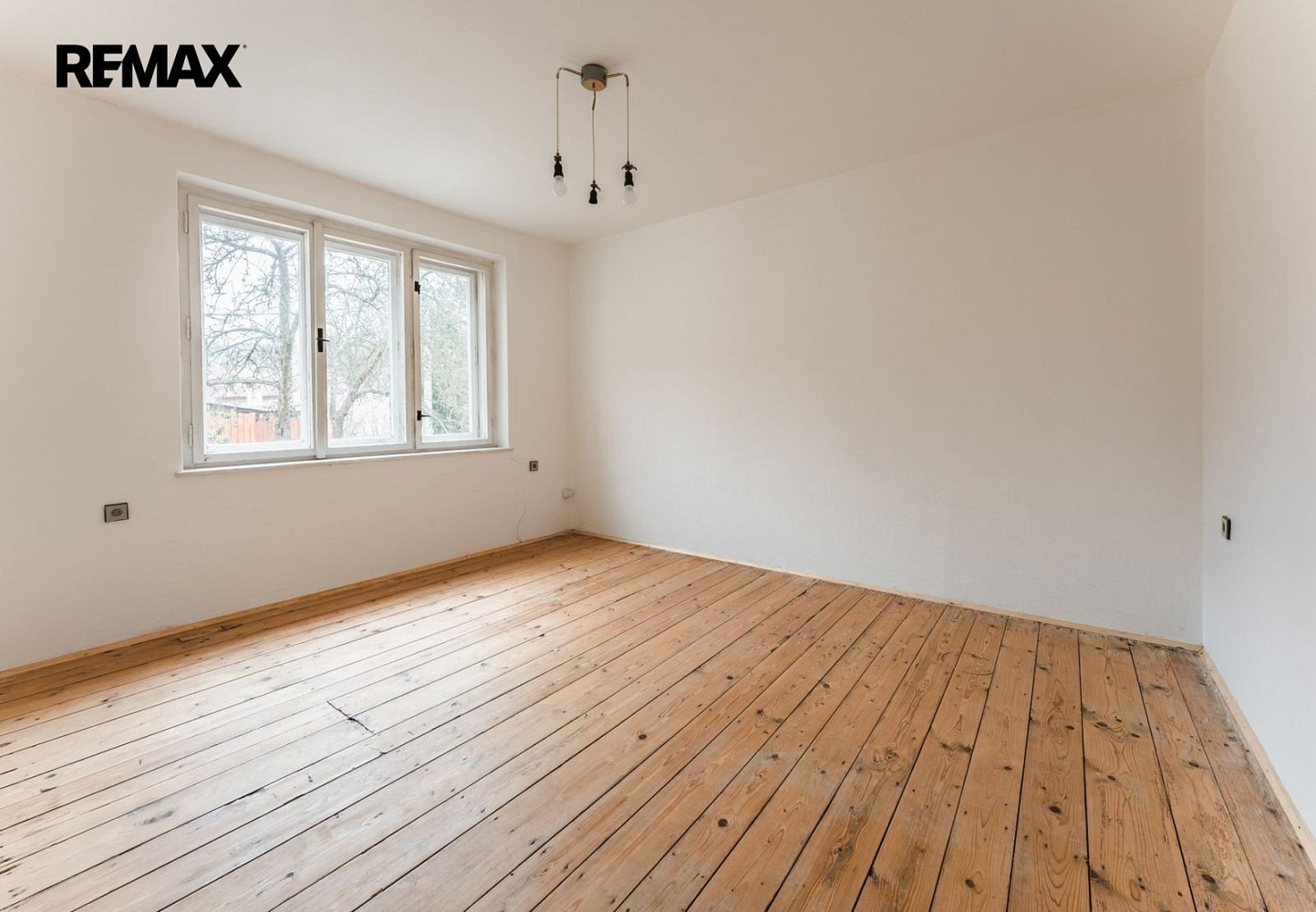 Prodej domu 148 m² s pozemkem 2 332 m² – fotografie 3