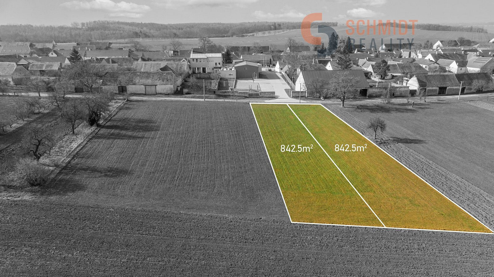 Prodej stavebního pozemku 842 m² – fotografie 2