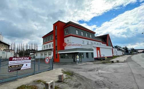 Pronájem kanceláře 17 m², Dělnická, Jičín - Valdické Předměstí