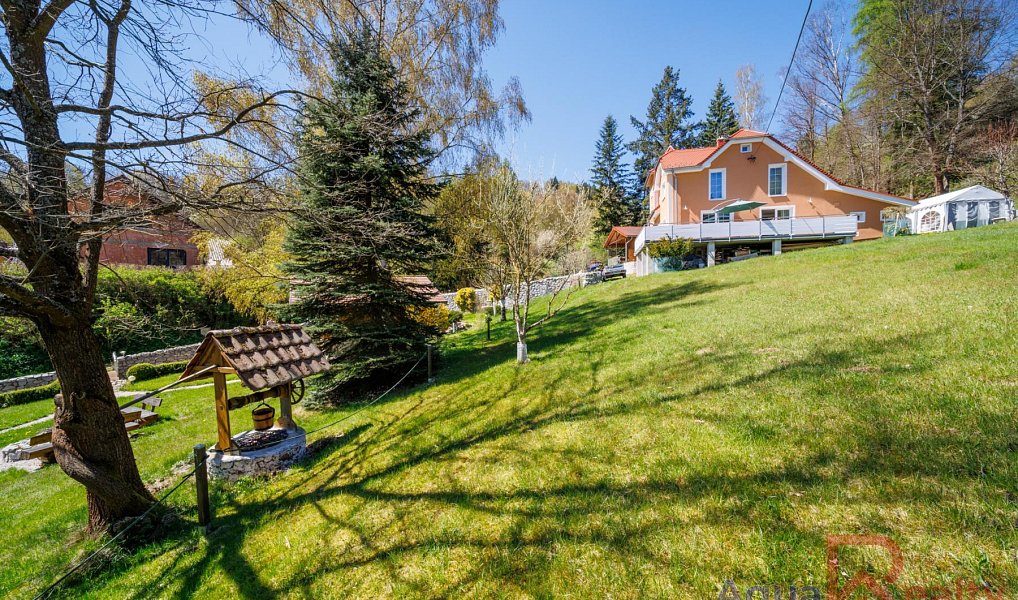 Prodej domu 250 m² s pozemkem 4 306 m², Bečov nad Teplou – náhled fotky 28