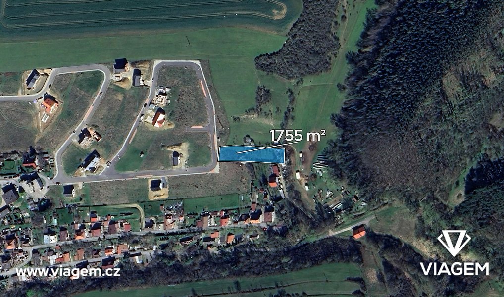 Prodej zahrady 877 m², Hudlice – náhled fotky 4