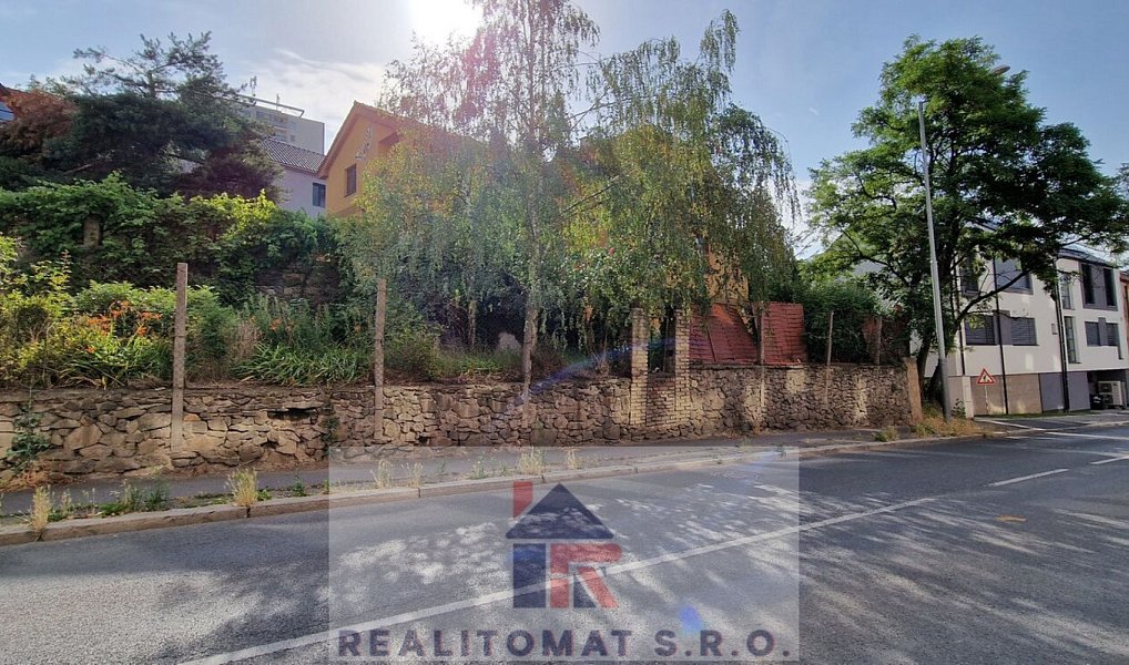 Prodej nájemního domu, činžáku 400 m², Praha – náhled fotky 8