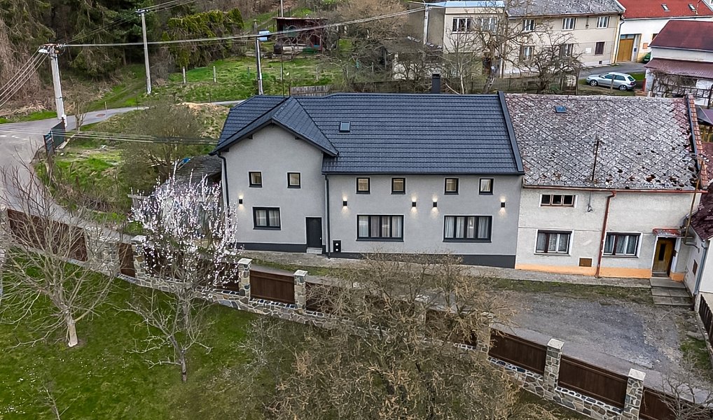 Prodej domu 253 m² s pozemkem 537 m², Tršice – náhled fotky 2