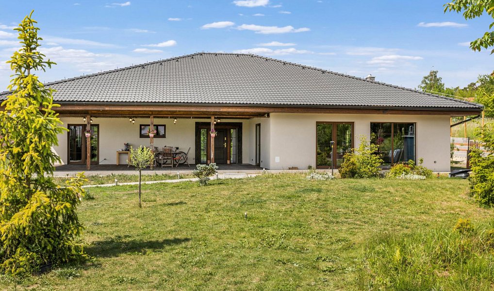 Prodej domu 243 m² s pozemkem 2 991 m², Němčice – náhled fotky 10