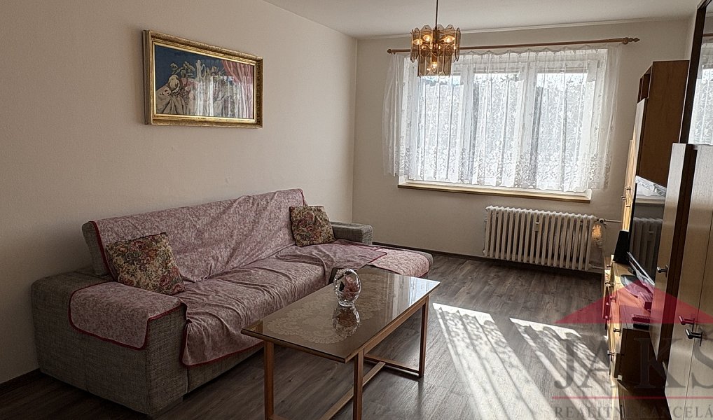 Prodej bytu 2+1 58 m², Hrádek – náhled fotky 10