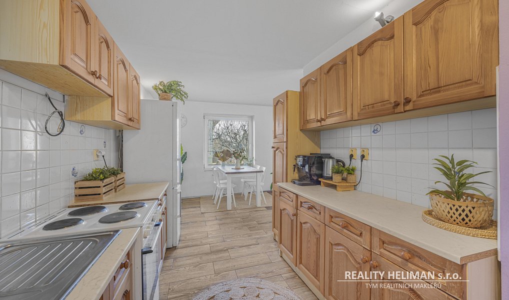 Prodej domu 393 m² s pozemkem 775 m², Líbeznice – náhled fotky 29