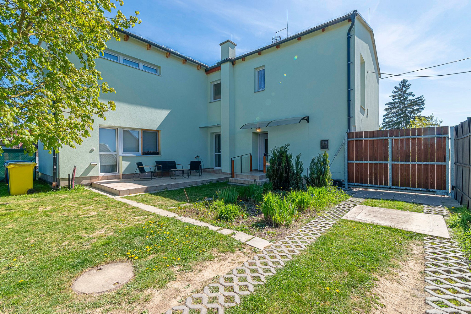 Prodej domu 210 m² s pozemkem 1 674 m² — photo 3