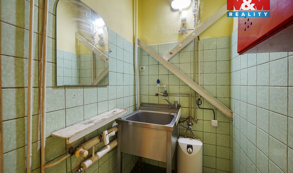Pronájem obchodních prostor 133 m², Třemošná – náhled fotky 16