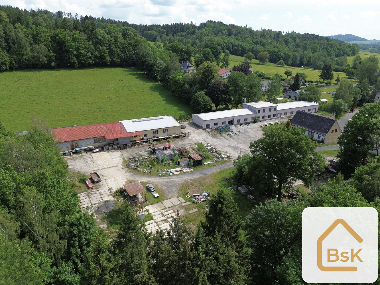 Prodej výrobních prostor 2 800 m² – fotografie 3