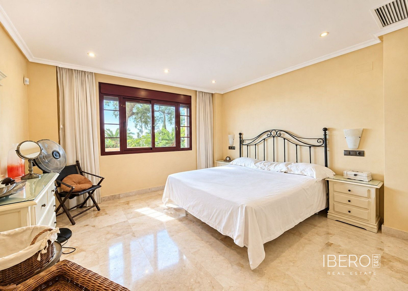 Piso 3+kk – La Mairena - Vista 4