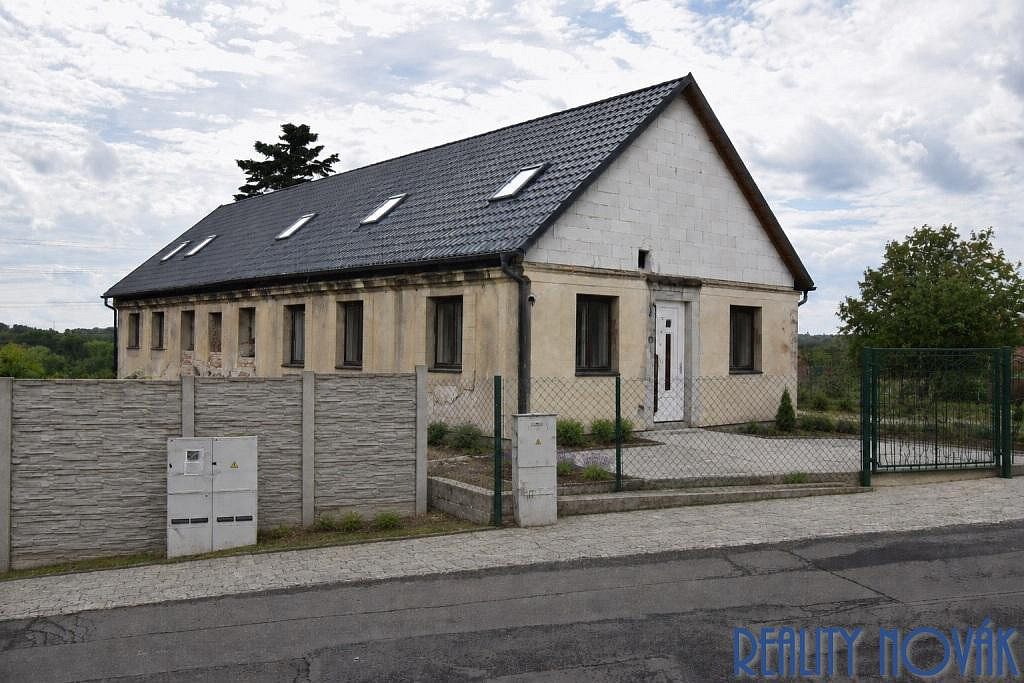 Prodej domu 425 m² s pozemkem 914 m²