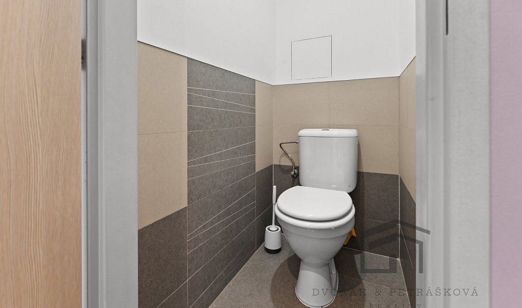 Prodej bytu 2+kk 52 m², Praha – náhled fotky 15