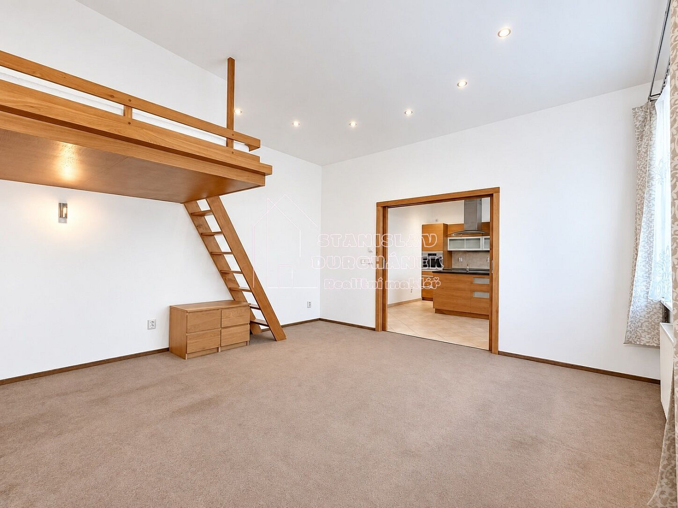 Pronájem bytu 2+1 72 m² – fotografie 5