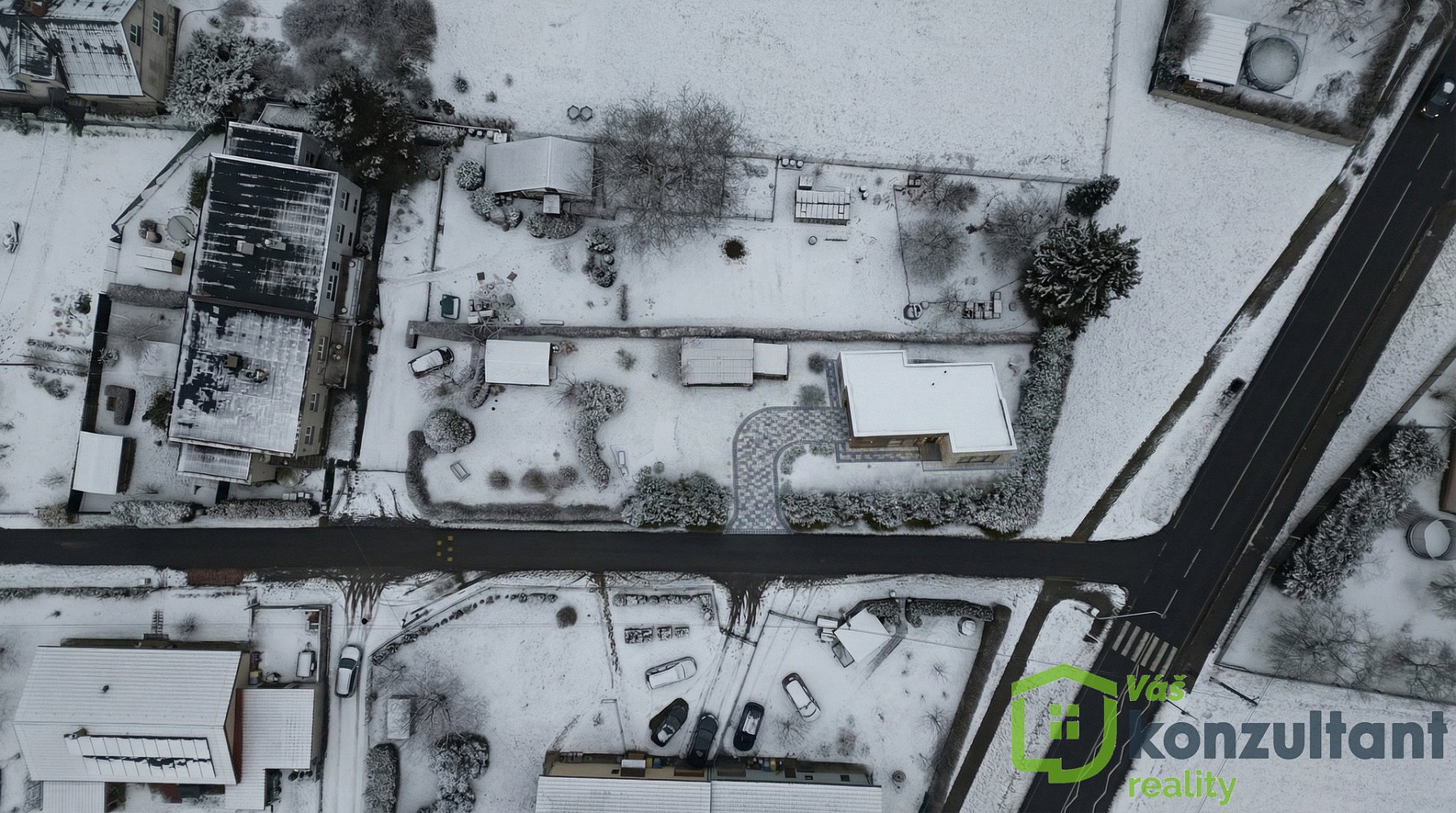 Prodej stavebního pozemku 379 m² – fotografie 4