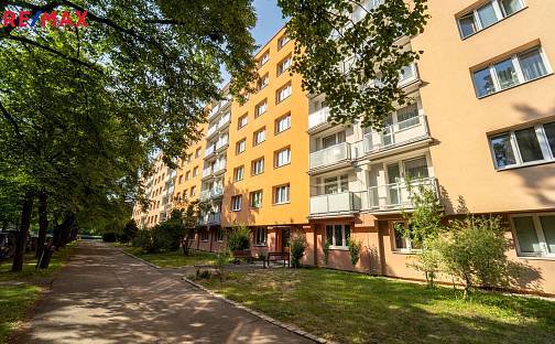 Pronájem bytu 2+1 56 m², Družstevní, Kolín - Kolín II