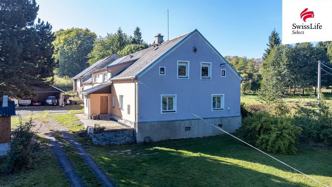 Prodej domu 280 m² s pozemkem 4 954 m²