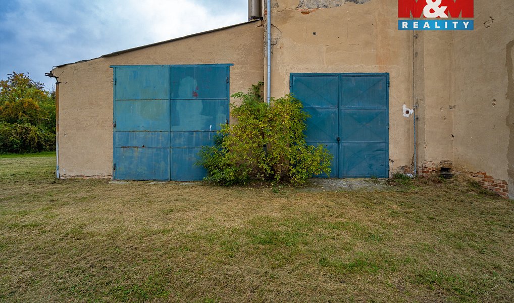 Prodej zemědělského objektu 2 000 m², Křešice – náhled fotky 10