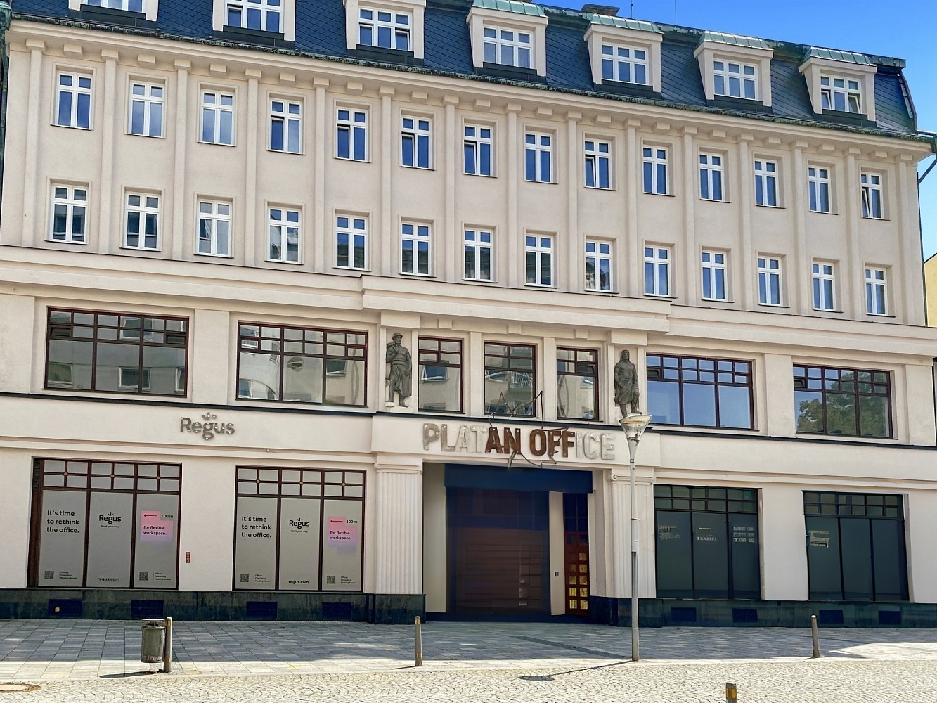 Pronájem kanceláře 50 m² – fotografie 2