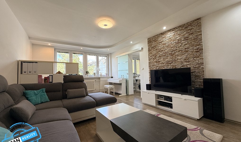 Prodej bytu 3+1 77 m², Krnov – náhled fotky 9