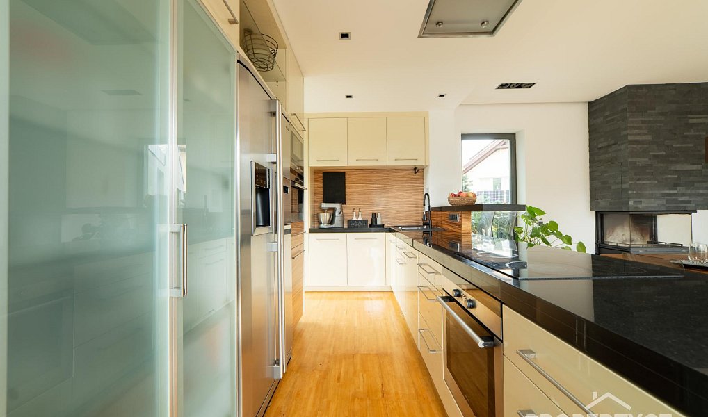 Prodej domu 345 m² s pozemkem 520 m², Praha – náhled fotky 21