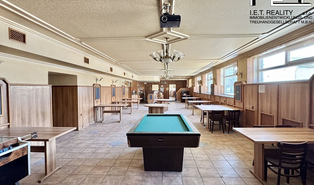 Prodej komerčního objektu (jiného typu) 3 138 m², Pozořice – náhled fotky 8