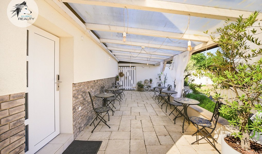 Prodej ubytovacího objektu 319 m², Valtice – náhled fotky 31